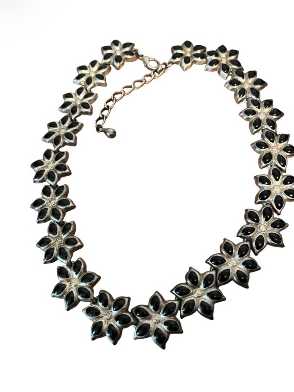 Vintage Silver To e Black Enamel Floral Link Necklace. Pre owned